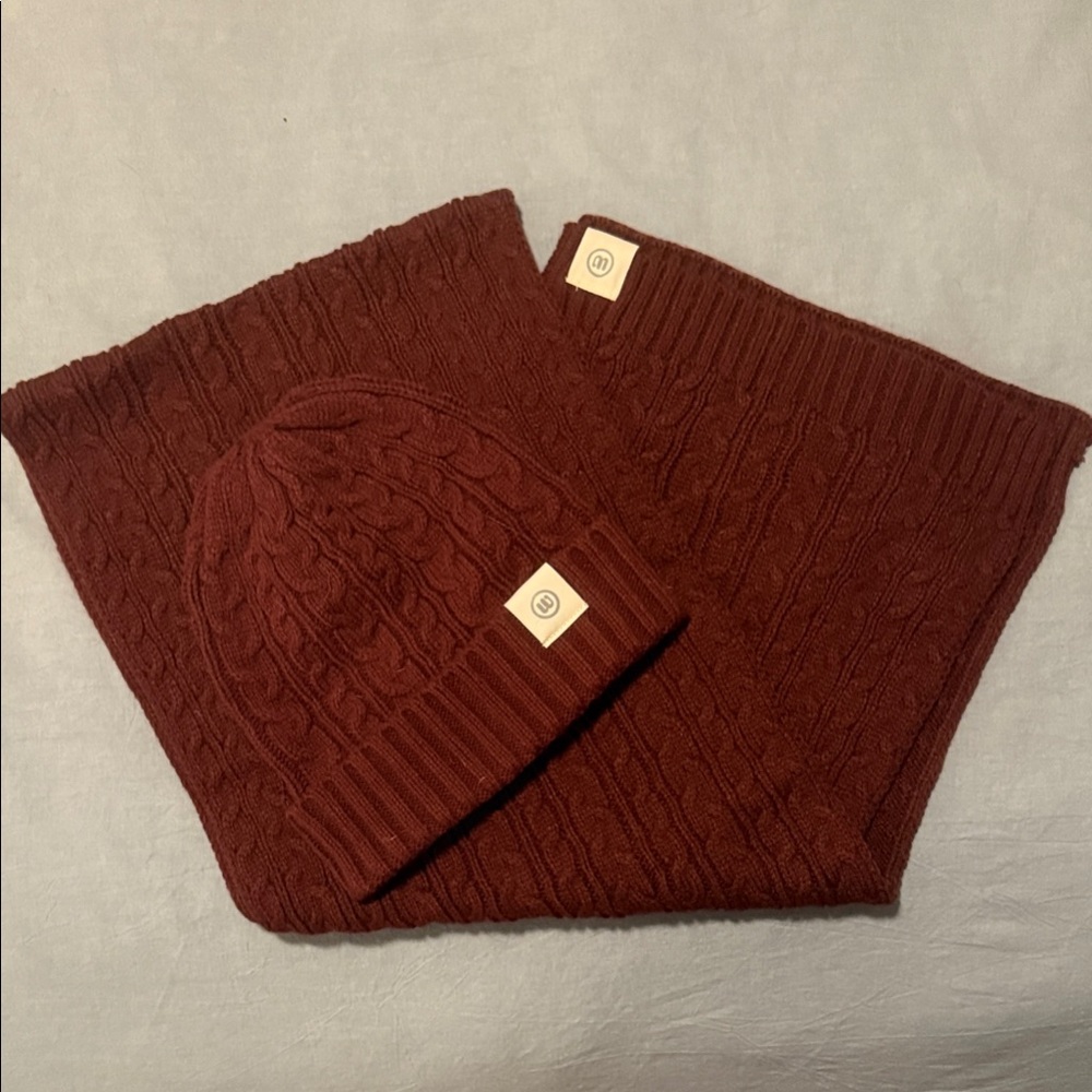 Cable Knit Scarf and Beanie Set - Brown